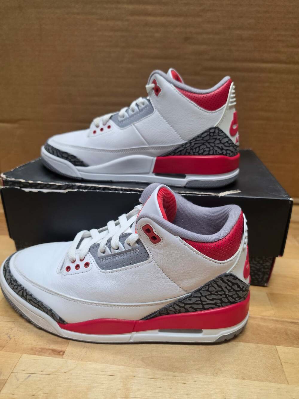 Jordan 3 Retro Fire Red (2022) MEN size 8